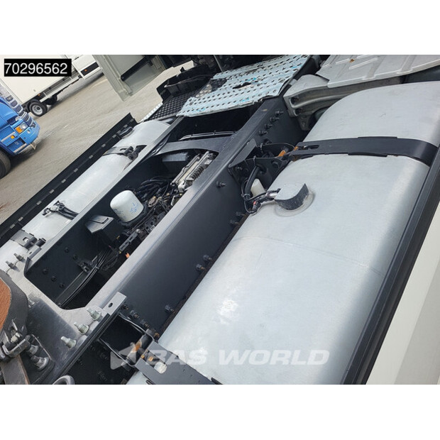2023 فولفو FH500-42471709