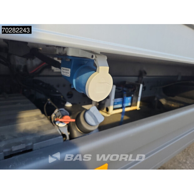 2013 Mercedes-Benz Atego 1324-42471840