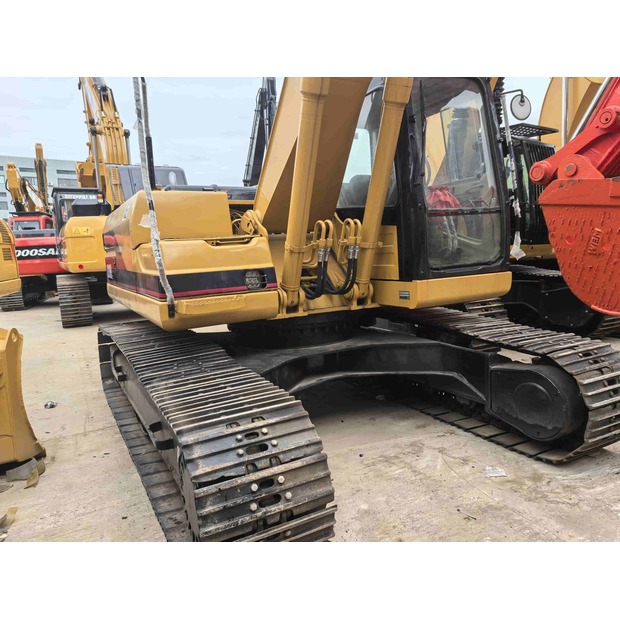 2020 Caterpillar 320BL-42472002