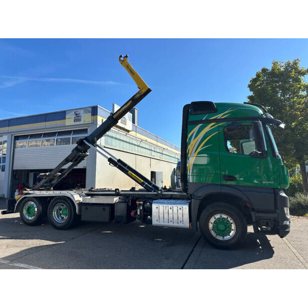 2019 Mercedes-Benz Arocs 2551-42472187