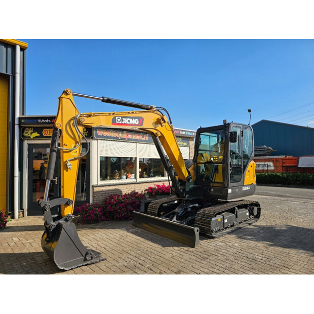2025 XCMG XE60GA-42472365