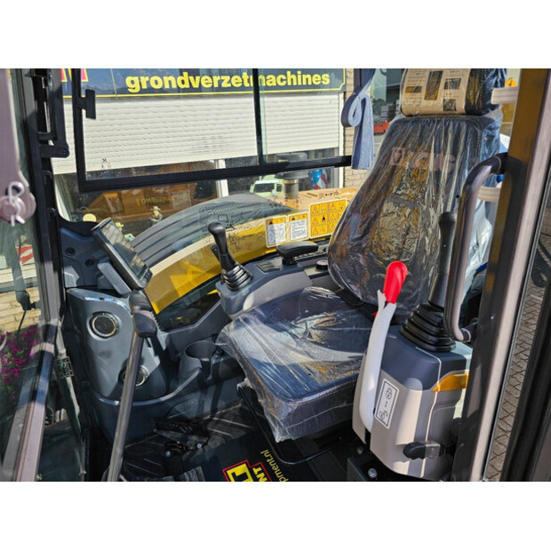 2025 XCMG XE60GA-42472378