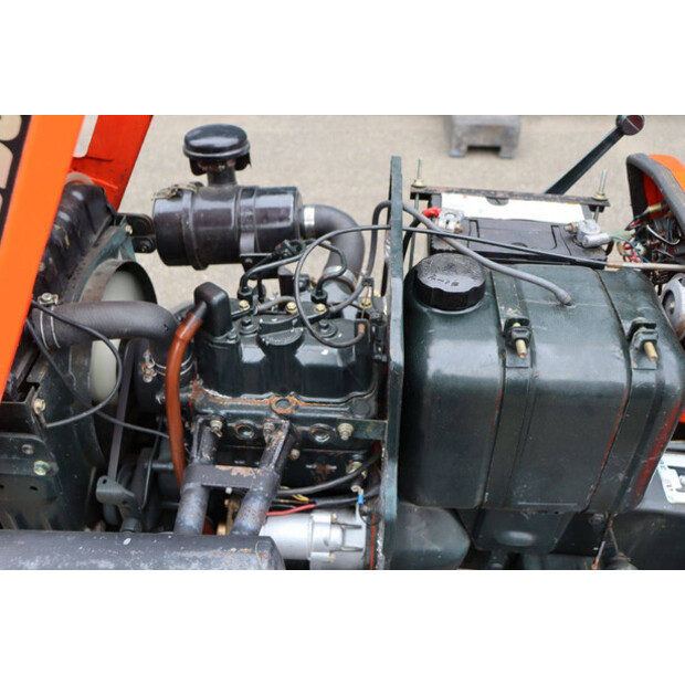 KUBOTA B5000-42472983