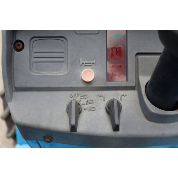 MITSUBISHI MTE2000D-42473151