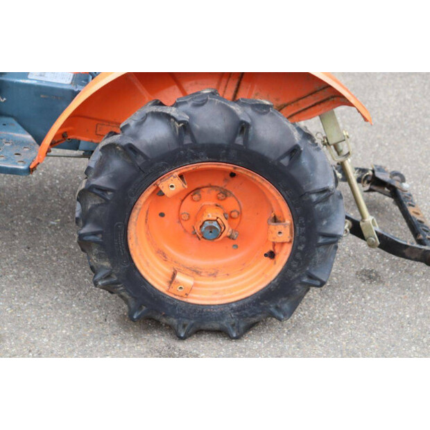 KUBOTA B5001-42473351
