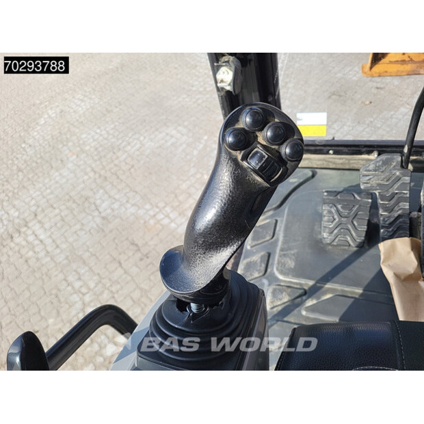 2016 كاتربيلر 335FL CR-42474460