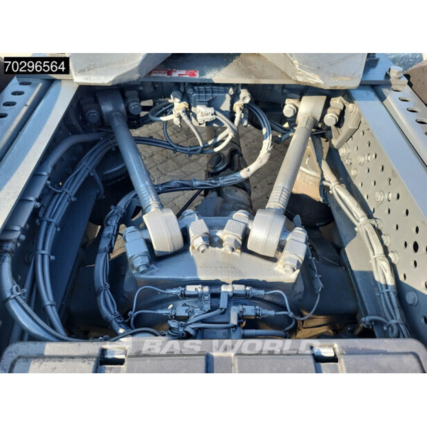 2023 مرسيدس بنز ACTROS 1845-42474613