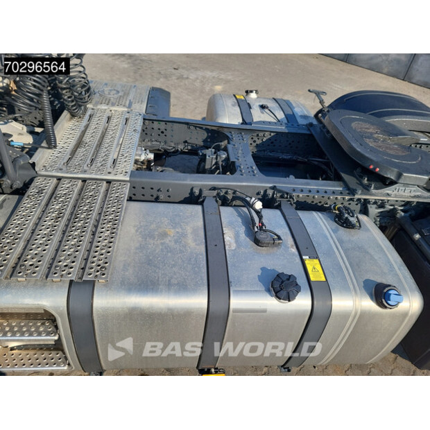 2023 مرسيدس بنز ACTROS 1845-42474616