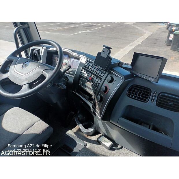 2024 رينو C-42486655