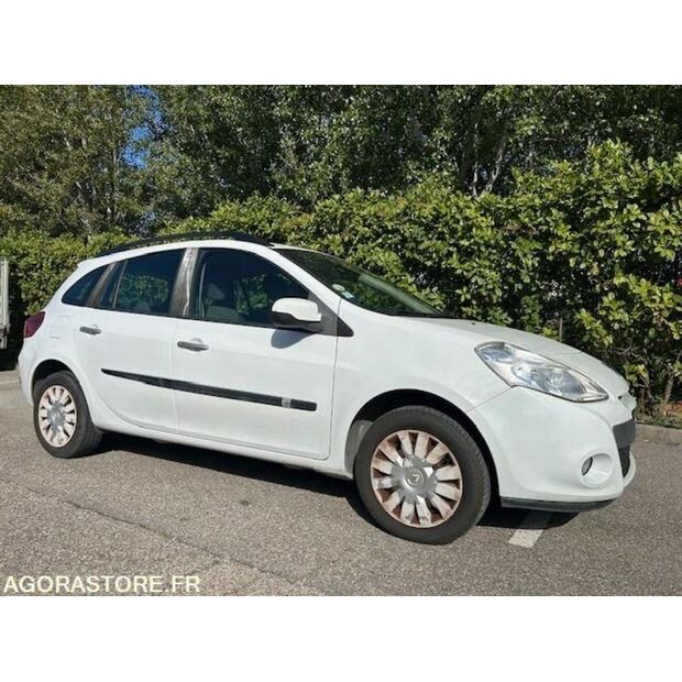 2010 Renault Clio-42487174