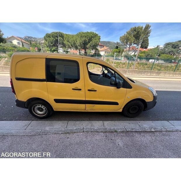 2016 Citroen BERLINGO-42488278