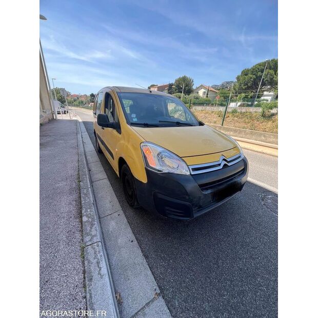 2016 Citroen BERLINGO-42488280