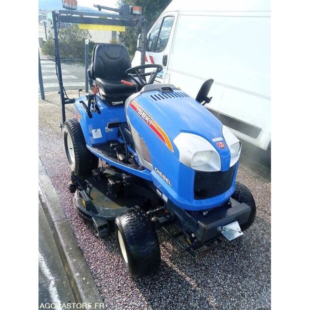 2002 Iseki SXG326-42488292