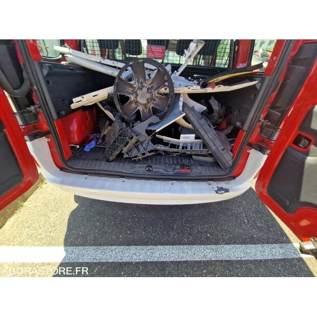 2012 رينو Kangoo-42489338