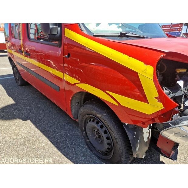 2012 رينو Kangoo-42489350