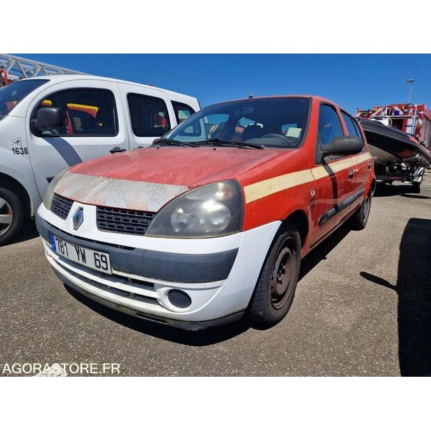 2003 Renault Clio-42489361