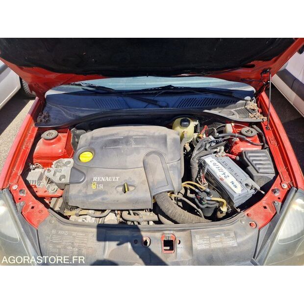 2003 Renault Clio-42489369