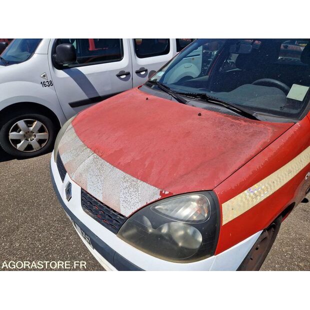 2003 Renault Clio-42489380