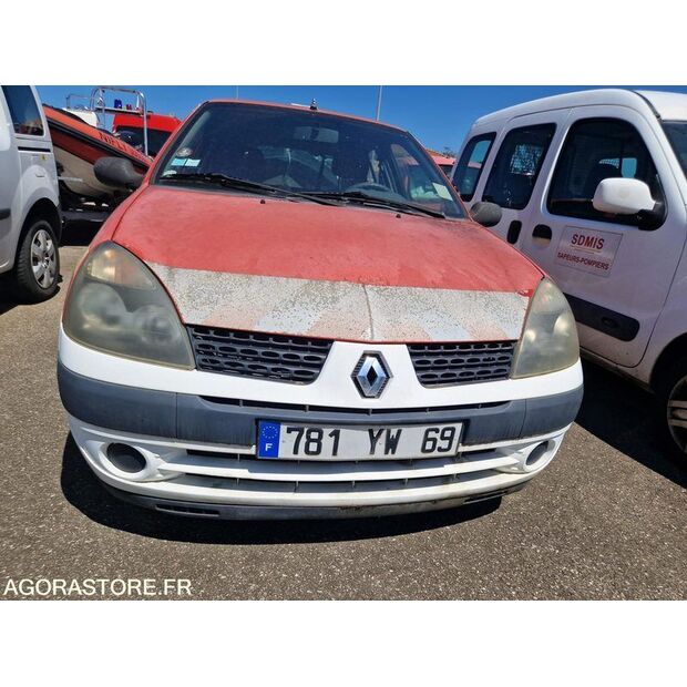 2003 Renault Clio-42489383