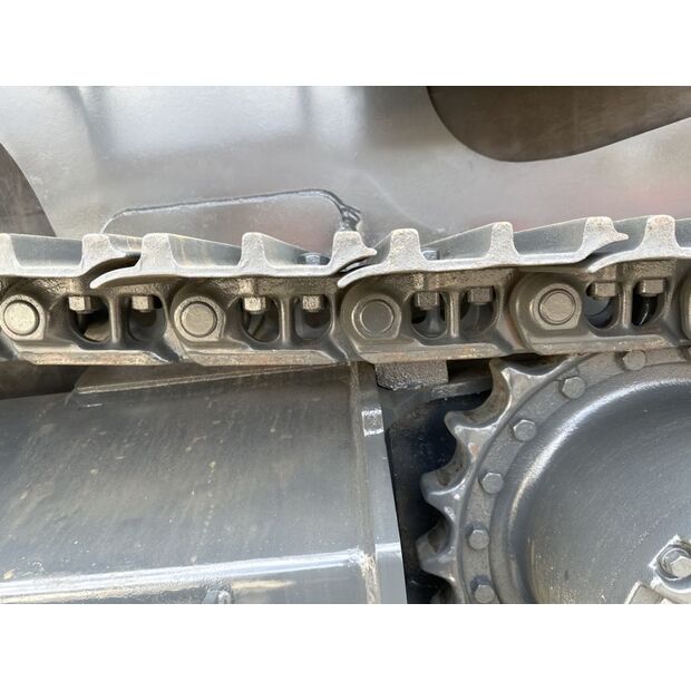 2006 Komatsu BR380JG-1E0-42489673