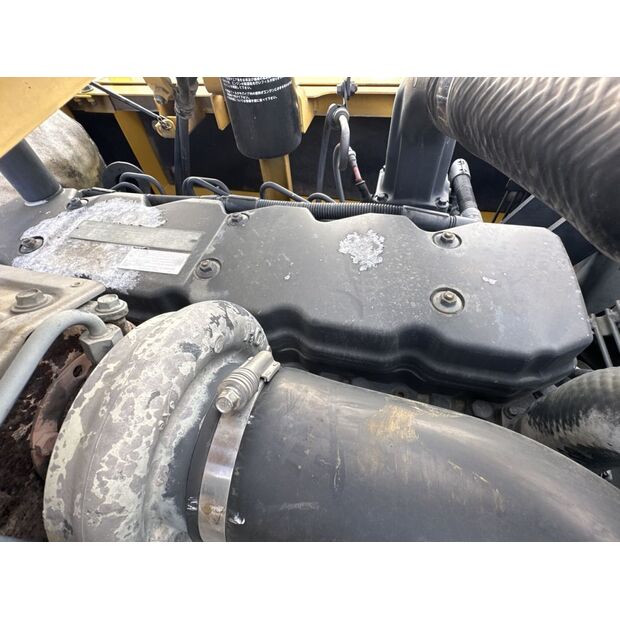2006 Komatsu BR380JG-1E0-42489690