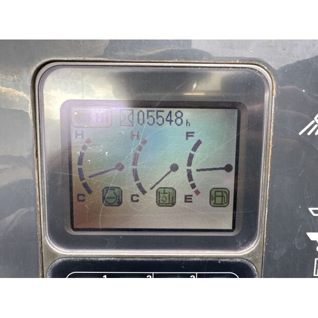 2006 Komatsu BR380JG-1E0-42489696