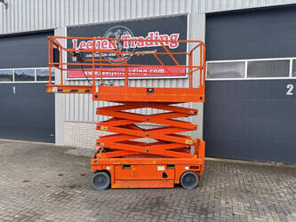 Image for SCISSOR LIFTS 2008 Haulotte COMPACT 10
