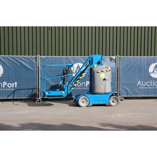 2015 Genie GR26J-42490061