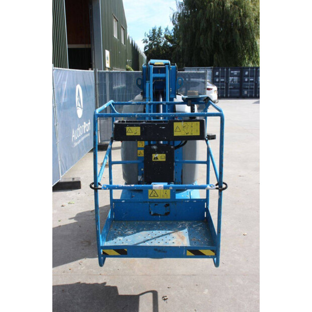 2015 Genie GR26J-42490067