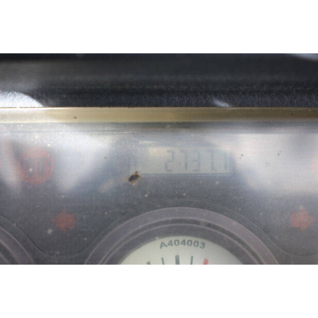 2006 Doosan D30S-3-42490142