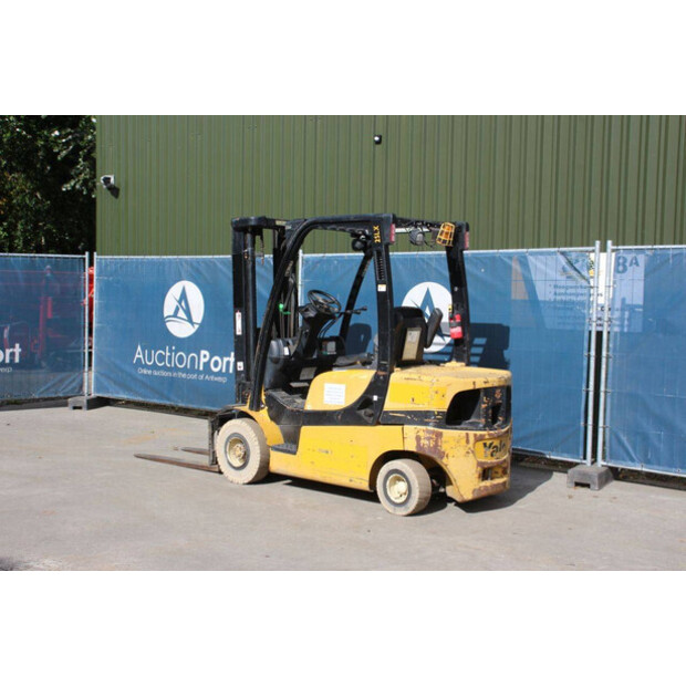 2015 Yale GDP25LX-42490182