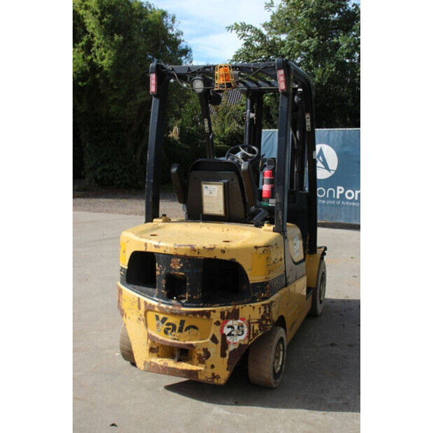 2015 Yale GDP25LX-42490184