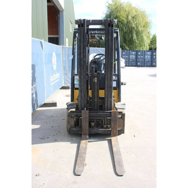 2015 Yale GDP25LX-42490186