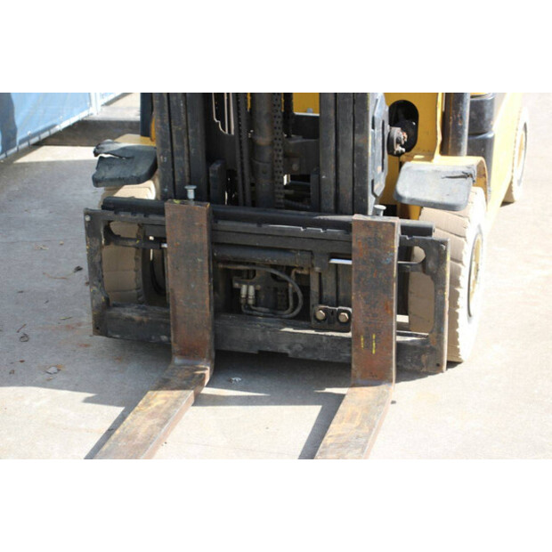 2015 Yale GDP25LX-42490189