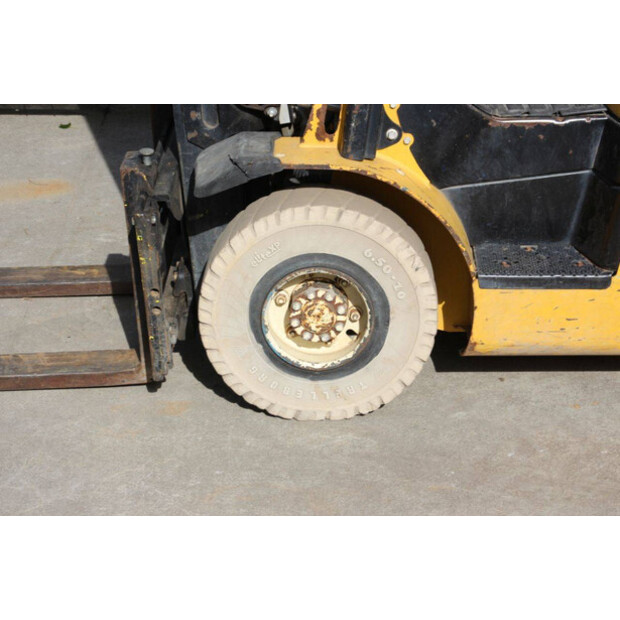 2015 Yale GDP25LX-42490193