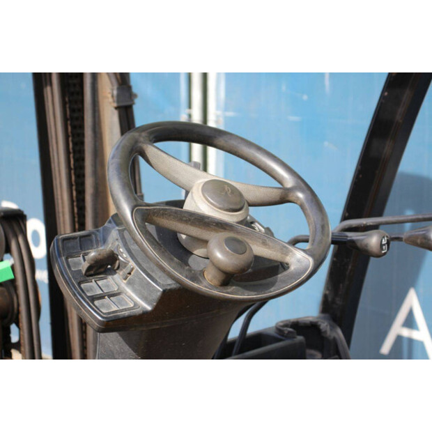 2015 Yale GDP25LX-42490203