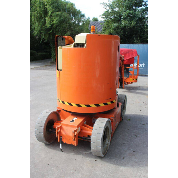 2007 JLG E300AJP-42490216