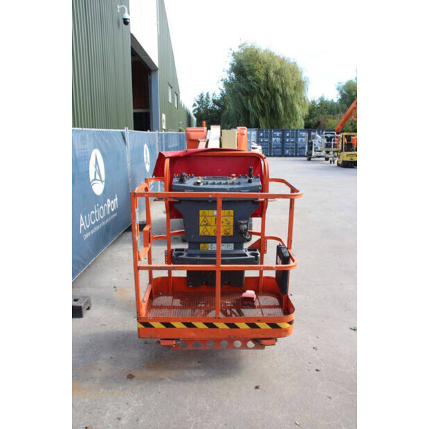 2007 JLG E300AJP-42490218