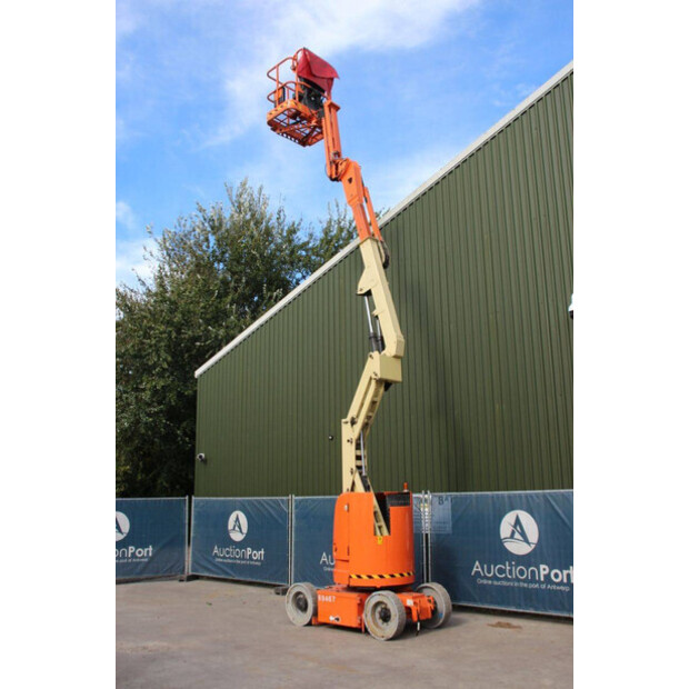 2007 JLG E300AJP-42490235