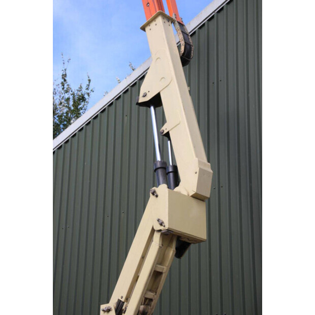 2007 JLG E300AJP-42490239