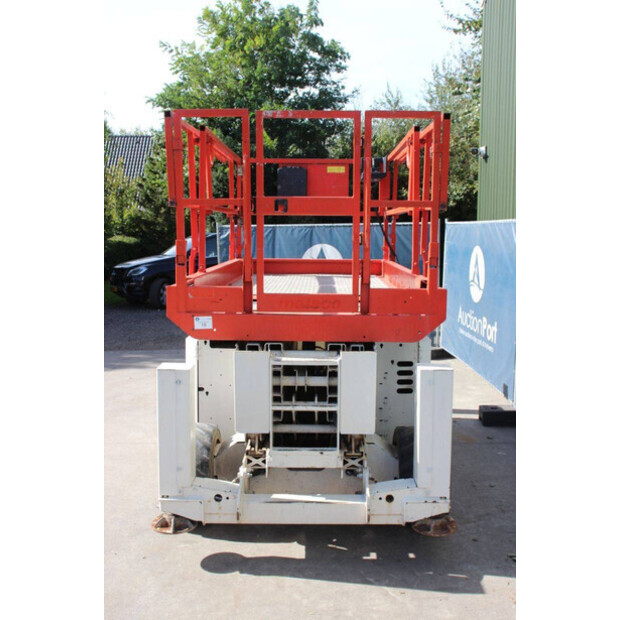 2013 Genie GS-3369-42490422