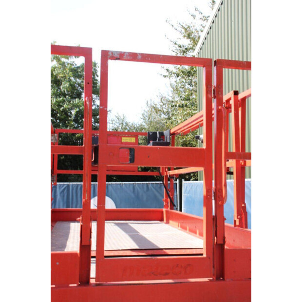 2013 Genie GS-3369-42490437