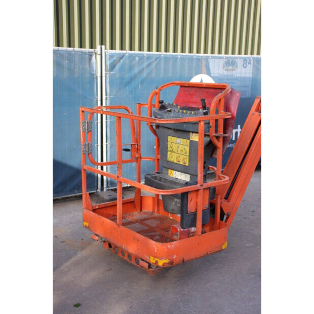 2006 JLG E300AJP-42490481