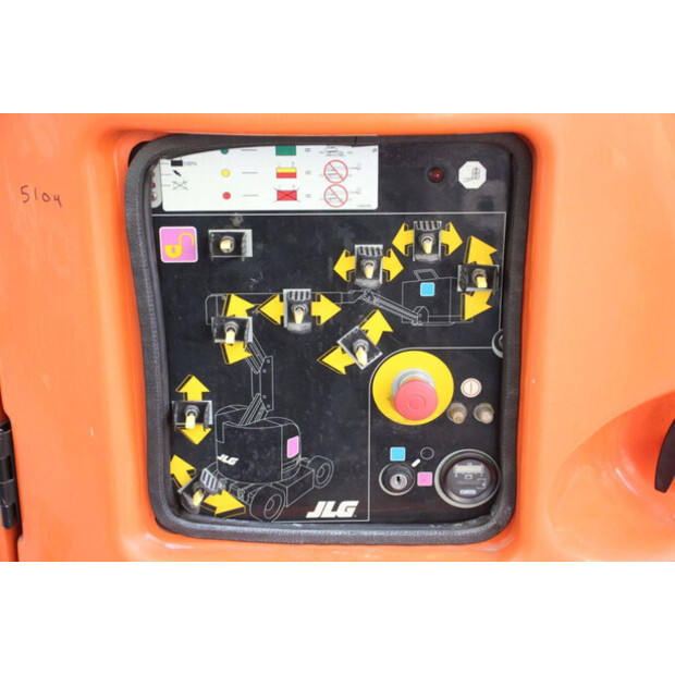2006 JLG E300AJP-42490489