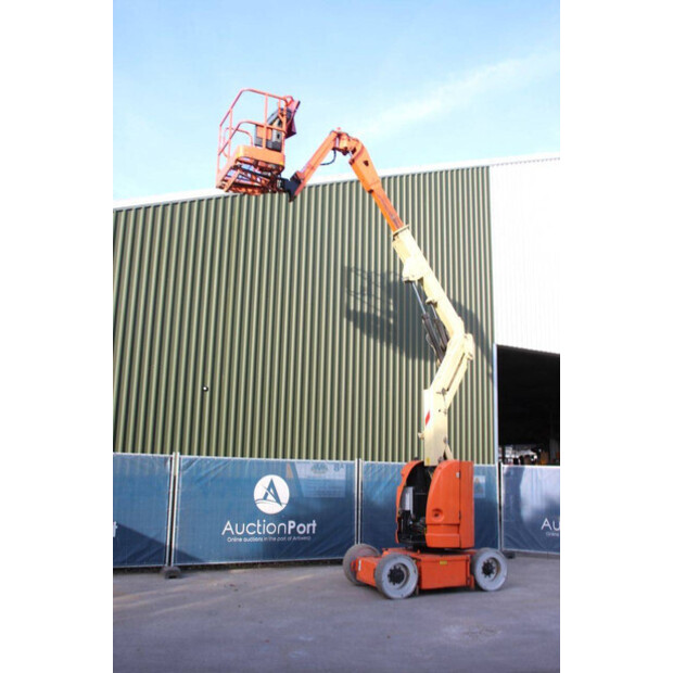2006 JLG E300AJP-42490492