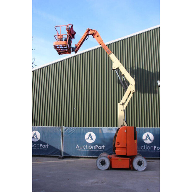 2006 JLG E300AJP-42490493