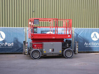 Image for SCISSOR LIFTS 2014 SkyJack SJ6832RTE