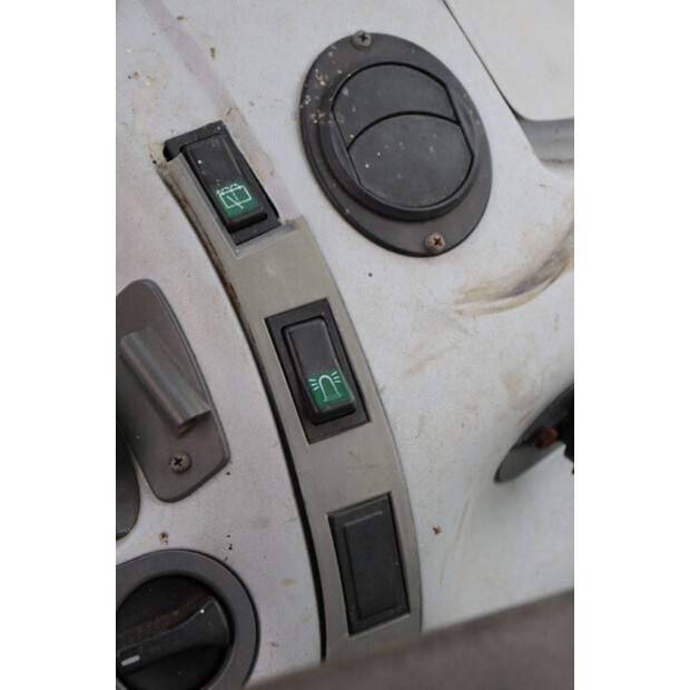 1998 Deutz Fahr Agrotron 6.20S-42491529
