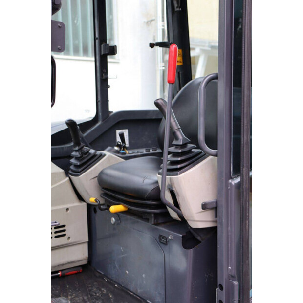 2016 KOBELCO SK55SRX-6-42491706