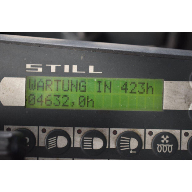 2000 Still R20-16-42492089